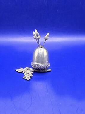 Vagabond House Majestic Forest Pewter Acorn Cheese Pick Set